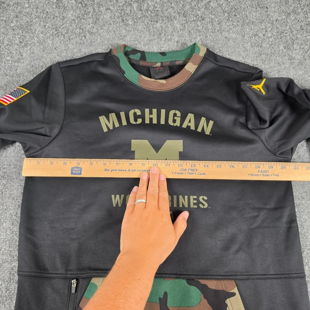 Michigan Wolverines Jordan Sweatshirt Mens S Black Camo Pullover DD4308-010